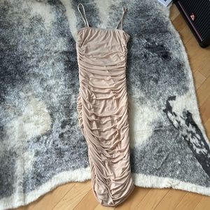 PRETTY LITTLE THING - Dress